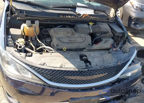 2019 Chrysler Pacifica Touring L из США, поврежденный, VIN 2C4RC1BG7KR560105